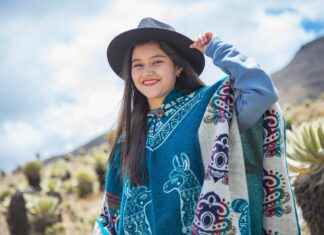 Asya Moda Trendleri ve İlham Veren Kombinler Asya Moda Trendleri ve İlham Veren Kombinler