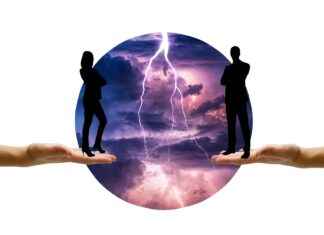 En Trend Spor Ayakkabı Modelleri ve Kombinleri En Trend Spor Ayakkabı Modelleri ve Kombinleri