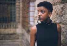 Gömlek ve Pantolon Kombinlerinde Renk Uyumu Nasıl Sağlanır? Gömlek ve Pantolon Kombinlerinde Renk Uyumu Nasıl Sağlanır?