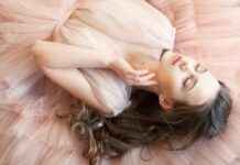 İpek ve Saten Kumaşları Kombinlemenin Yolları İpek ve Saten Kumaşları Kombinlemenin Yolları