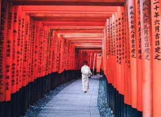 Moda Tarihine Damga Vuran Tasarımlar Moda Tarihine Damga Vuran Tasarımlar