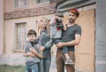 Yazın En Rahat Giyim Tarzı: Hafif ve Ferah Kombinler Yazın En Rahat Giyim Tarzı: Hafif ve Ferah Kombinler