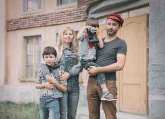 Yazın En Rahat Giyim Tarzı: Hafif ve Ferah Kombinler Yazın En Rahat Giyim Tarzı: Hafif ve Ferah Kombinler