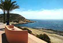 Yazlık Elbiseleri Doğru Aksesuarlarla Tamamlamanın Yolları Yazlık Elbiseleri Doğru Aksesuarlarla Tamamlamanın Yolları