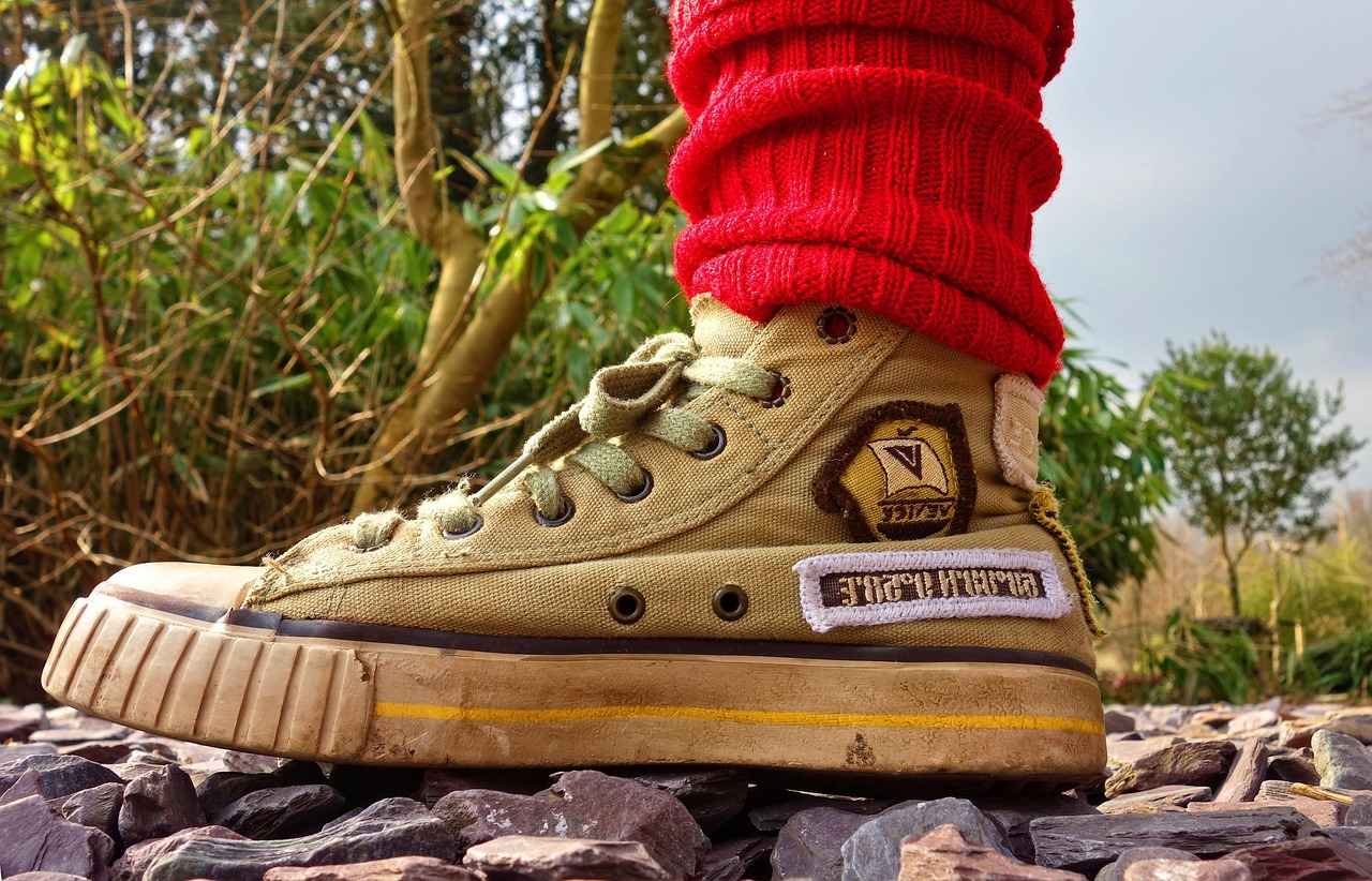 7. Renkli Pantolonlarla Uyum